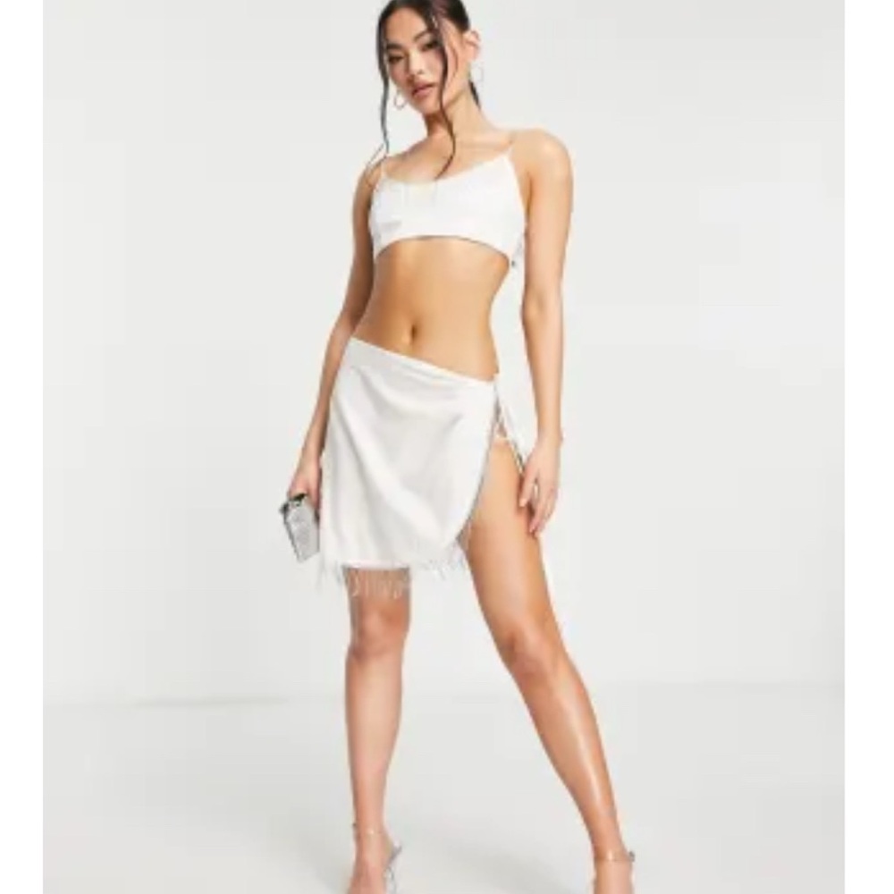 White Two-Piece Set with Fringe Detail